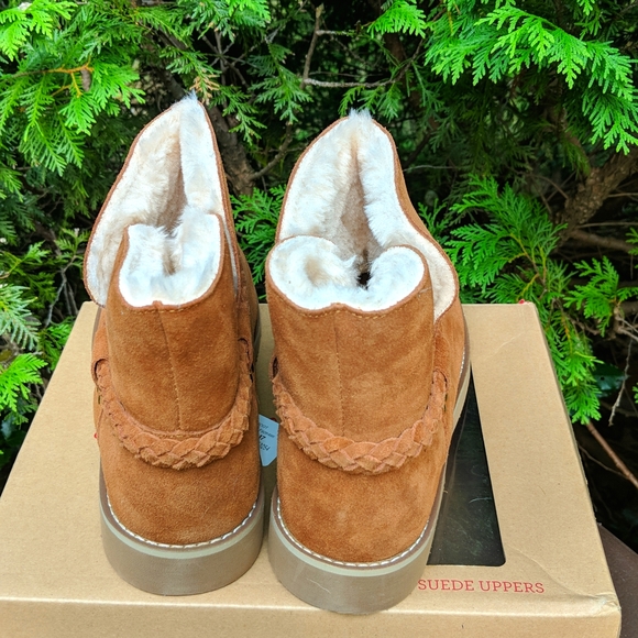 Style & Co. Fur-lined Leather Ankle Booties - Picture 4 of 8